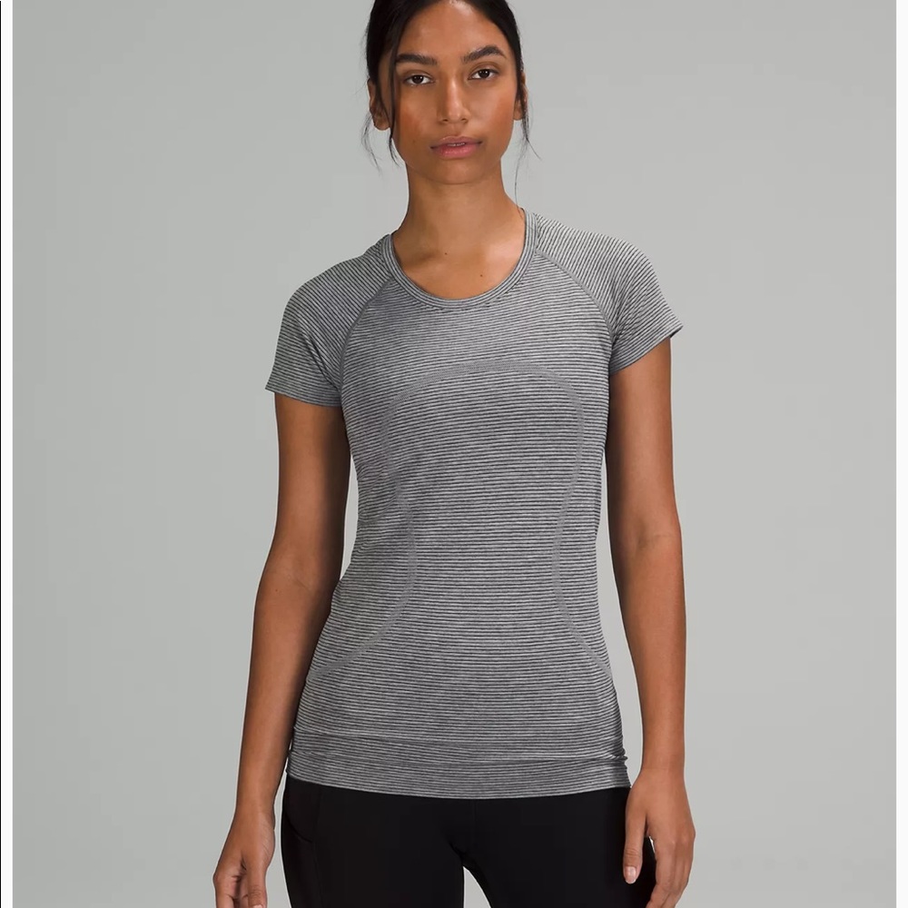 Lululemon Swiftly Tech Short Sleeve Shirt 2.0-Tetra Stripe Asphalt Grey/Black-6 - Picture 2 of 9